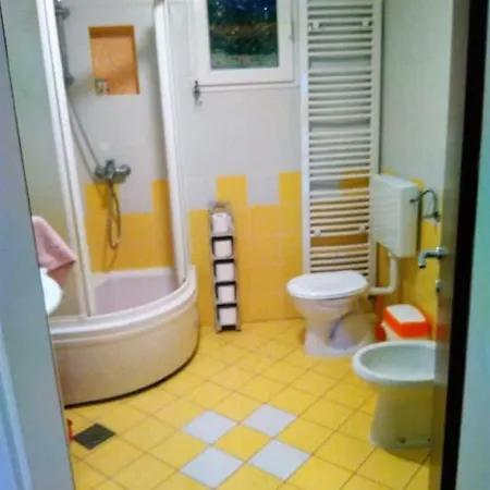 Big Unique App Near Rabac Apartman